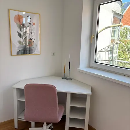 公寓 Loft With Balcony In